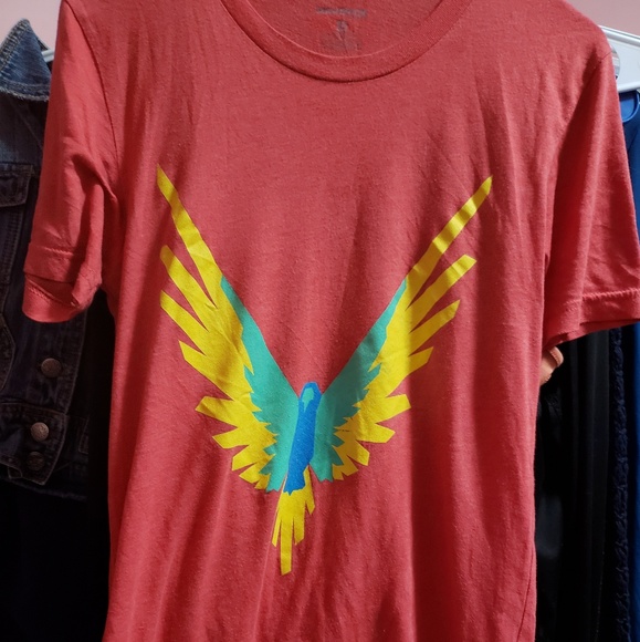 Maverick Tshirt - Picture 1 of 2